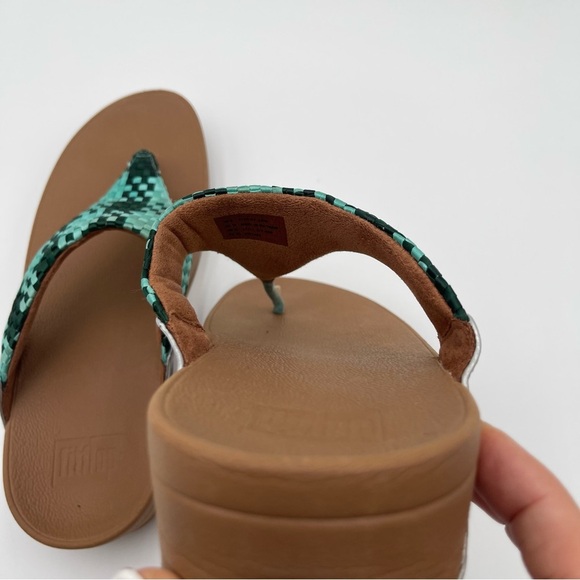 Fitflop Lulu Silky Weave Green Wedge Thong Sandals Women’s size 10 Comfort - Picture 13 of 13